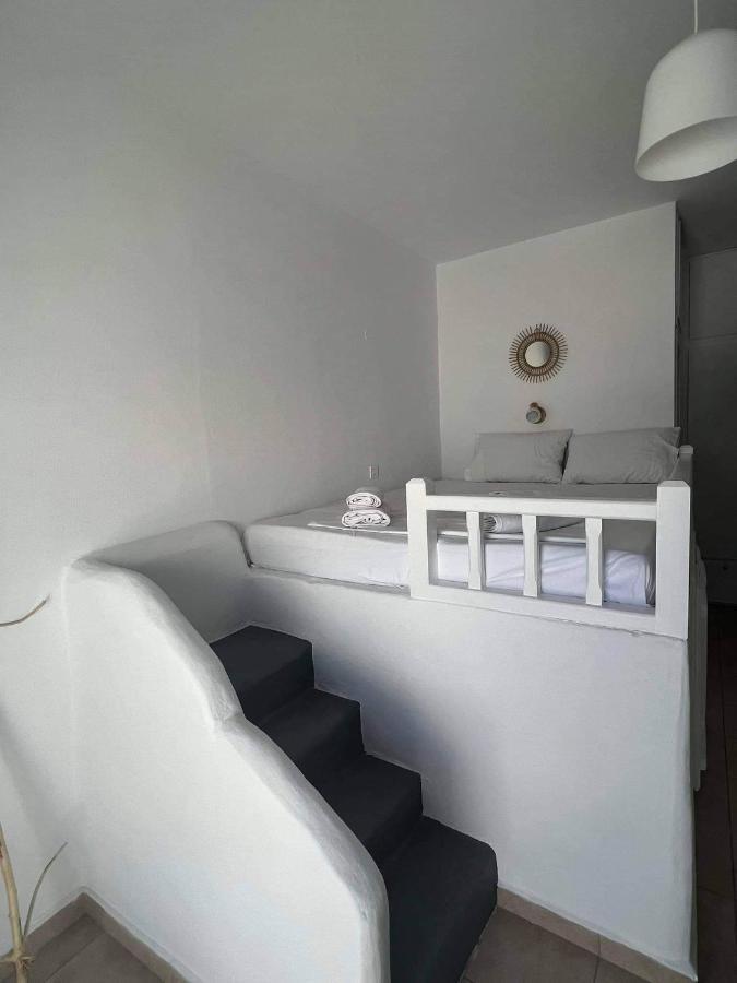 White Island Rooms Panteli Exteriör bild