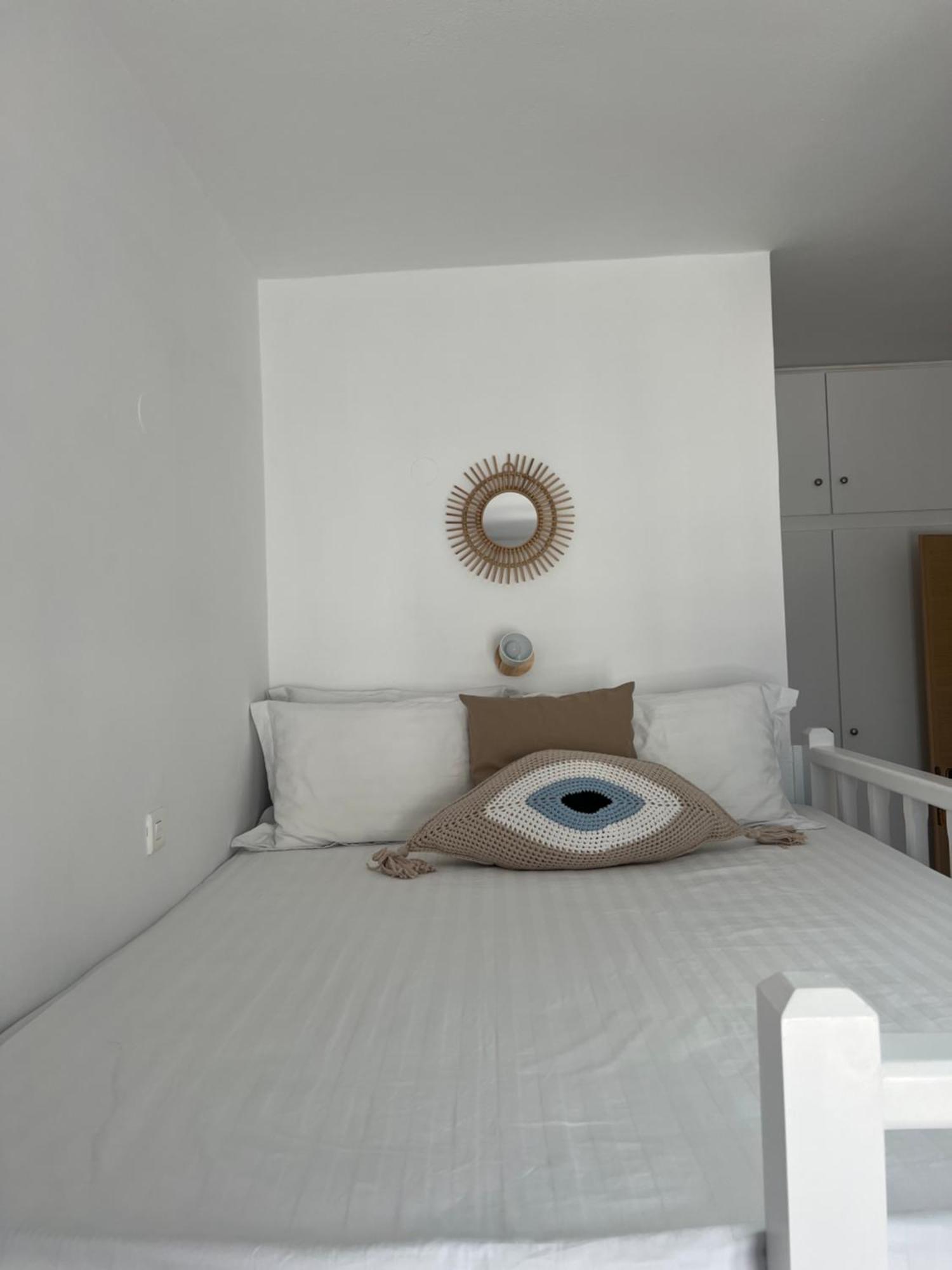 White Island Rooms Panteli Exteriör bild